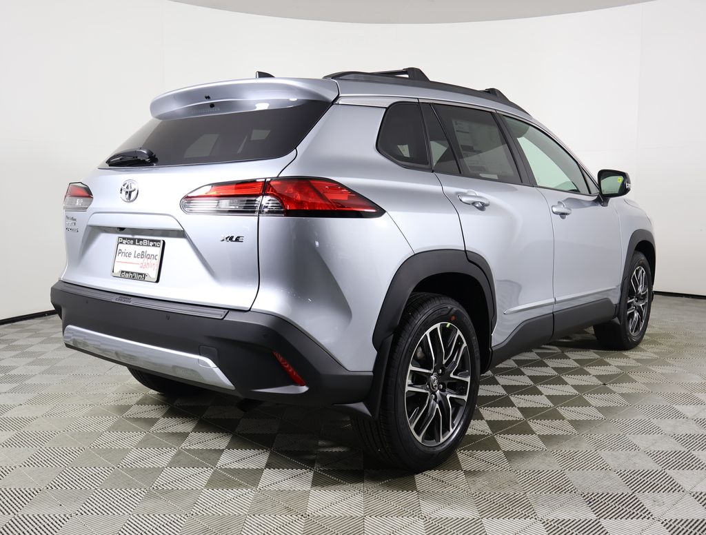 2026 Toyota Corolla Cross XLE photo 5