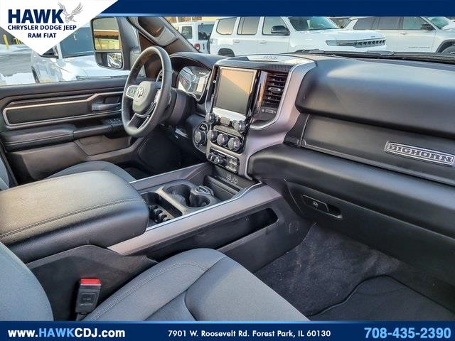 2025 RAM 1500 - Image 29