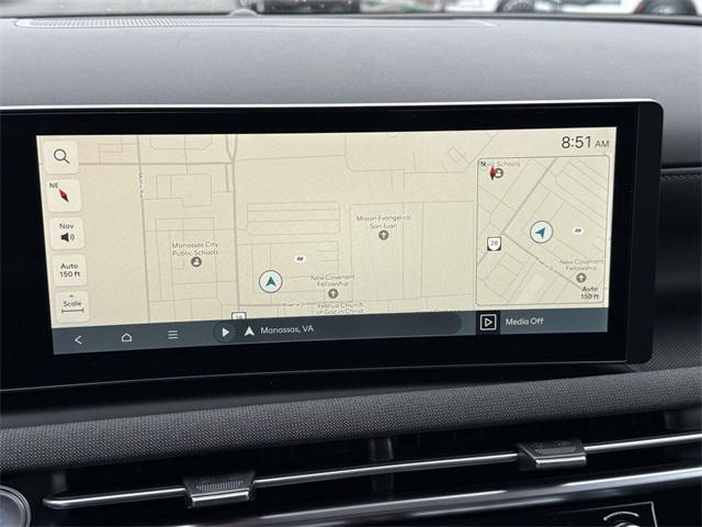 2026 Hyundai Tucson Hybrid Limited photo 3