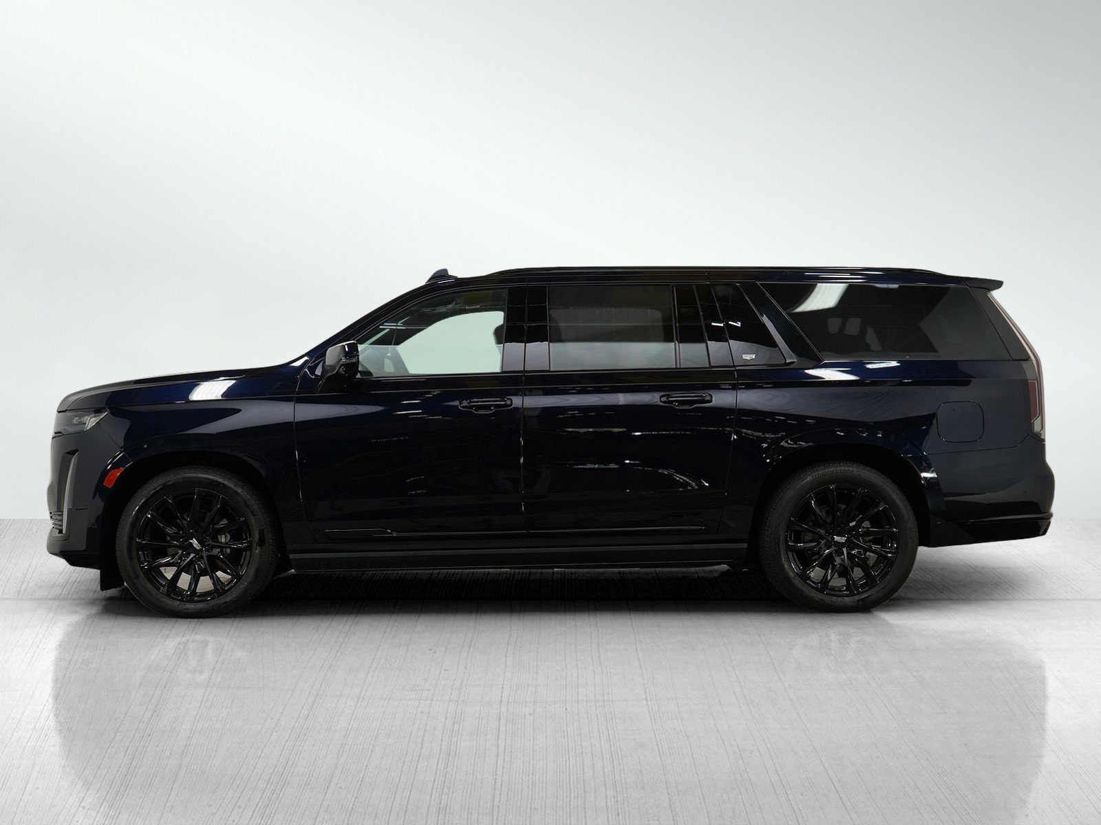 2023 Cadillac Escalade ESV Sport Platinum photo 2