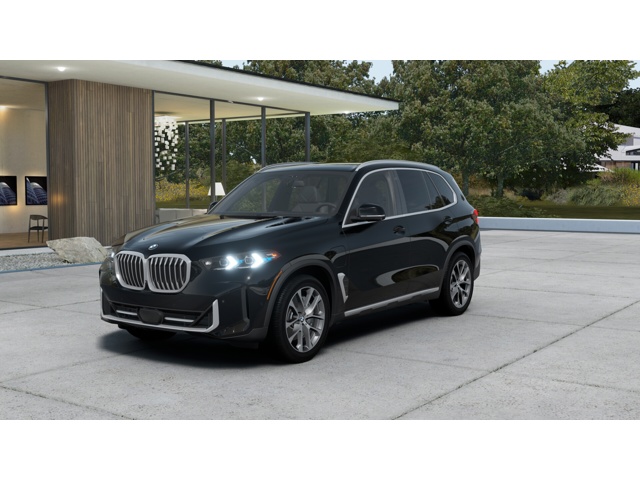 2026 BMW X5 50e's photo