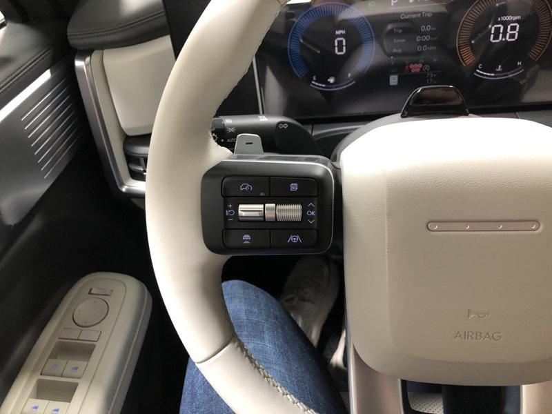 2026 Hyundai Santa Fe SEL photo 18