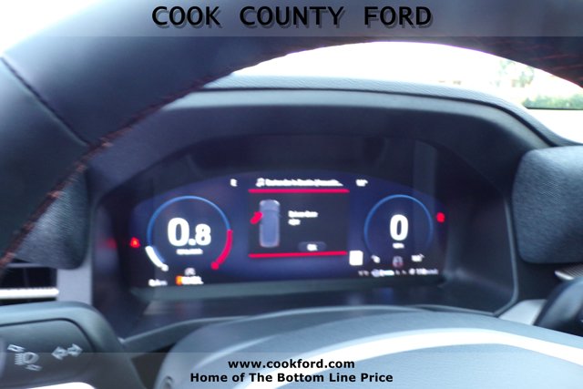 2025 Ford Explorer photo 14