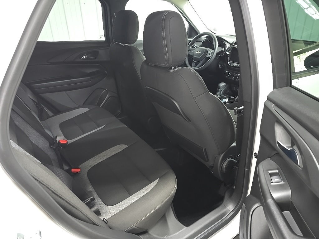 2023 Chevrolet Trailblazer LT photo 17