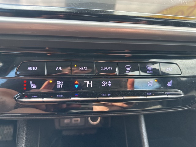 2022 Chevrolet Bolt EUV photo 14
