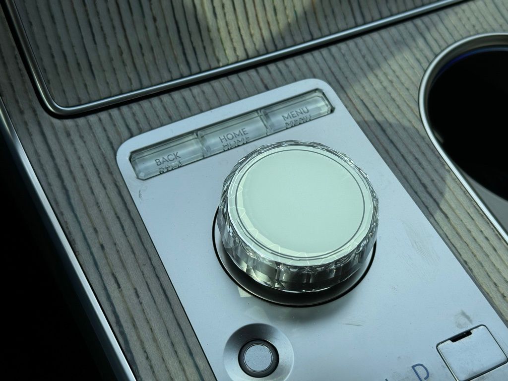 2025 Genesis GV80 2.5T Prestige photo 34