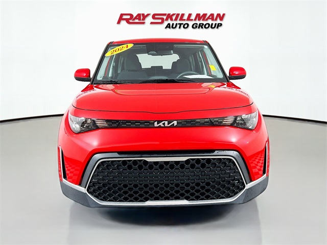 2024 Kia Soul LX photo 2