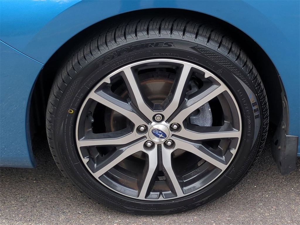 2017 Subaru Impreza 2.0i Limited photo 10