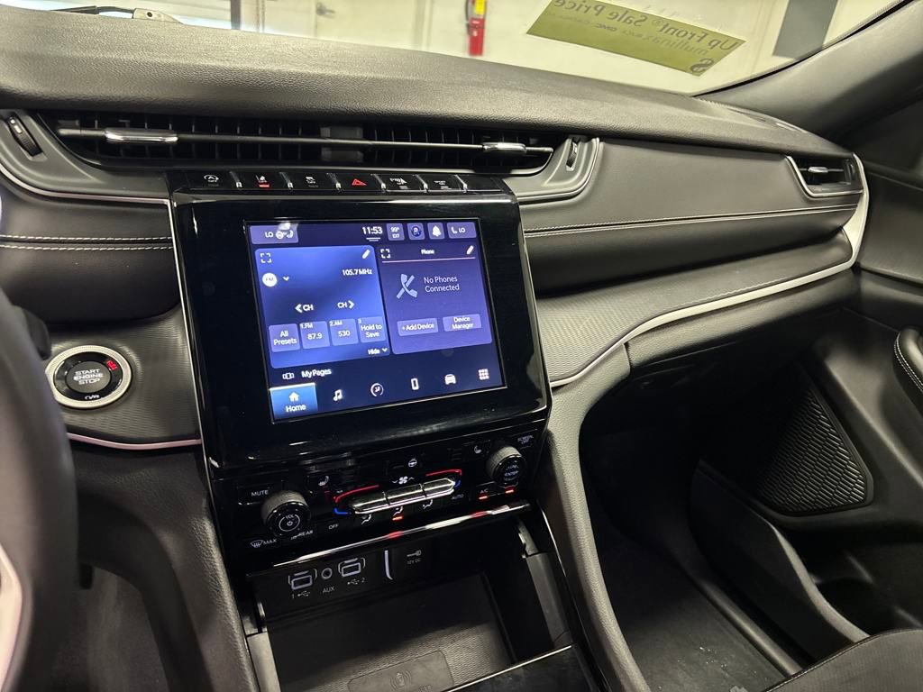 2023 Jeep Grand Cherokee Altitude photo 26