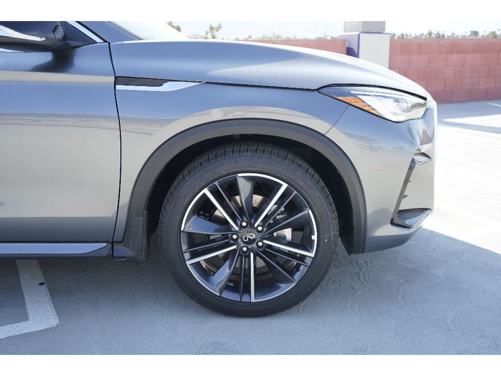 2025 Infiniti QX55 Luxe photo 3