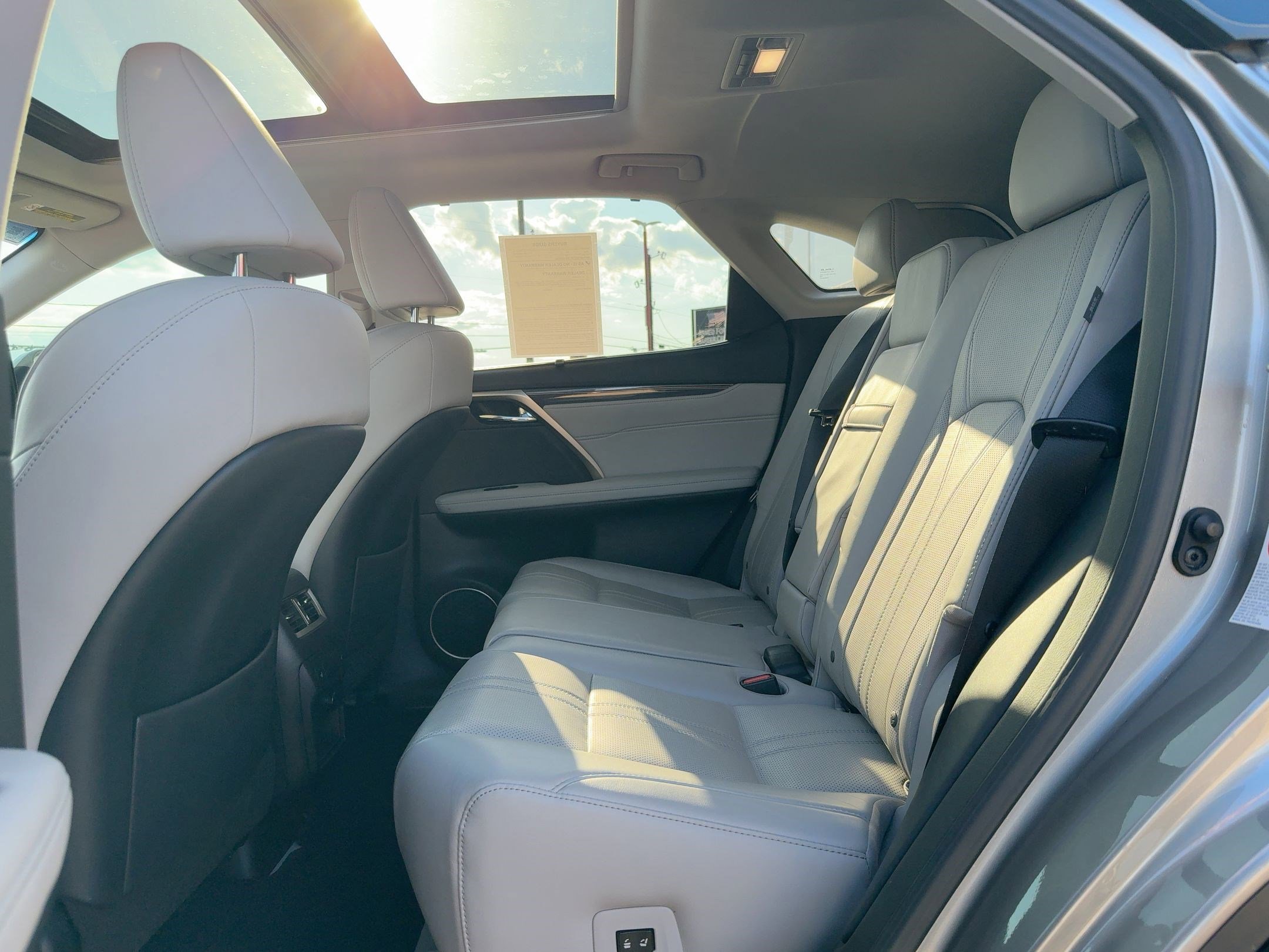 2017 Lexus RX 350 photo 14