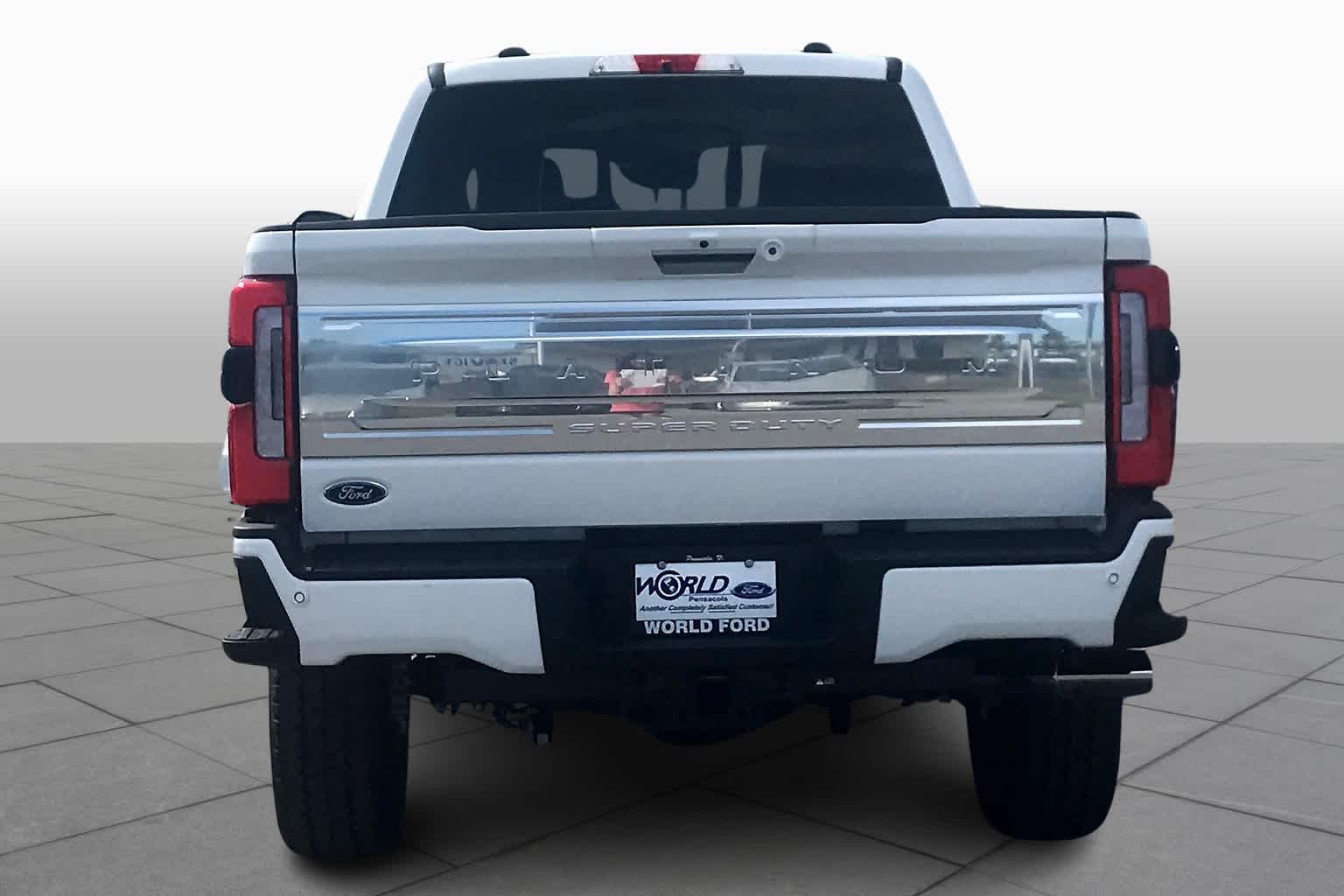 2024 Ford F-250 Platinum photo 8