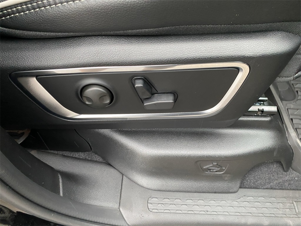 2026 Ram 1500 Laramie photo 22