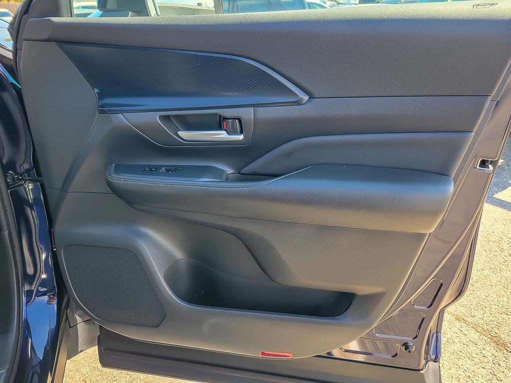 2024 TOYOTA GRAND HIGHLANDER - Image 30