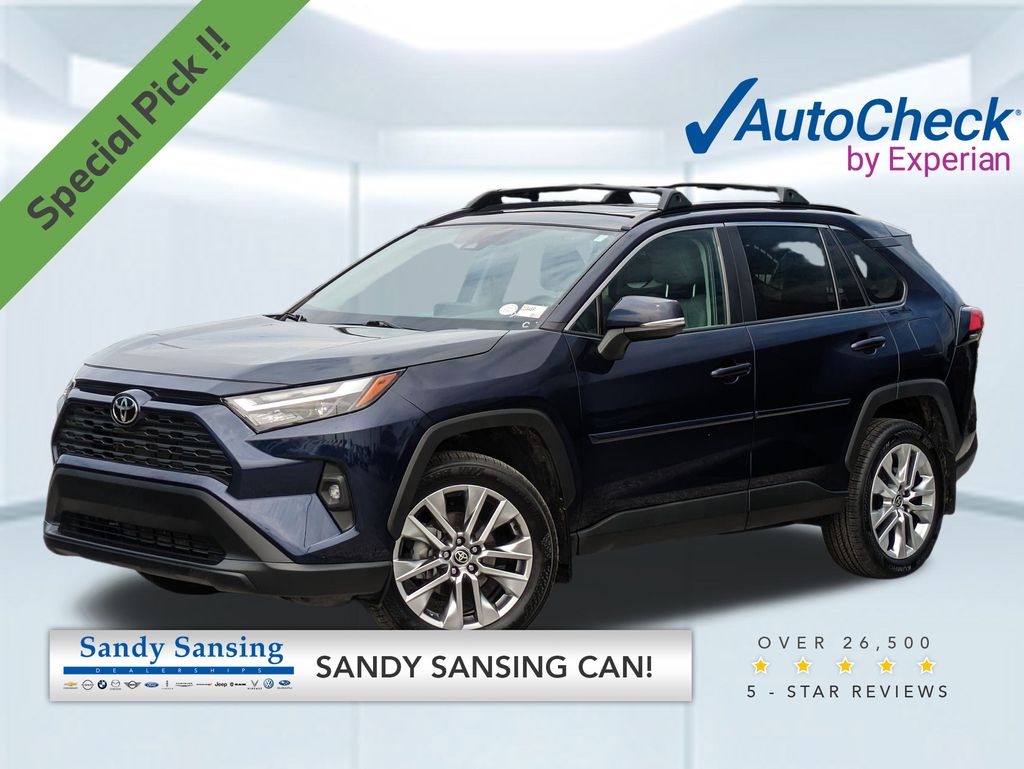 2024 Toyota RAV4 XLE Premium's photo