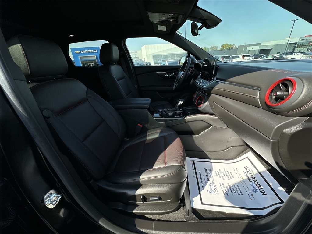2023 Chevrolet Blazer RS photo 25
