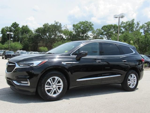 2020 Buick Enclave Essence photo 3