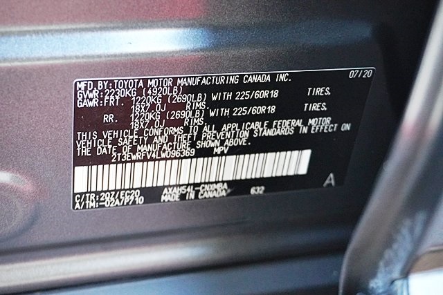 Used 2020  Toyota XSE image 31