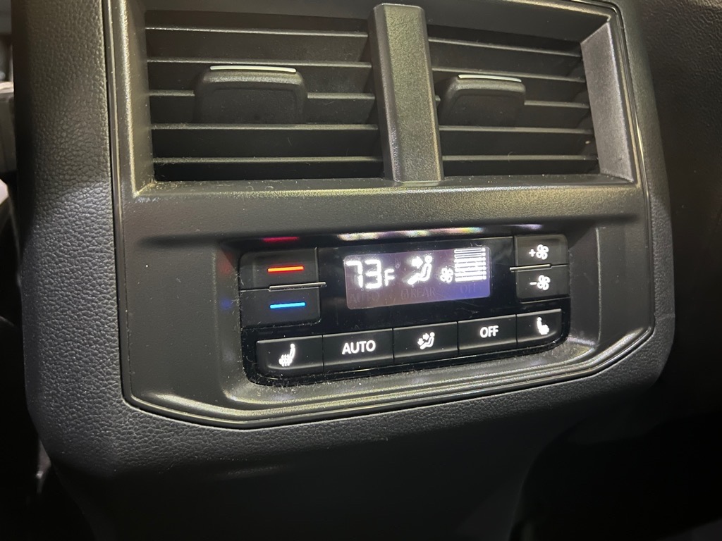 2022 Volkswagen Atlas V6 SEL Premium R-Line photo 20