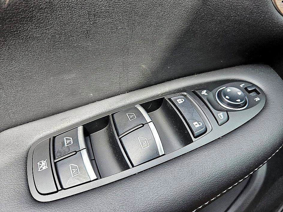 2025 Infiniti QX55 Sensory photo 29