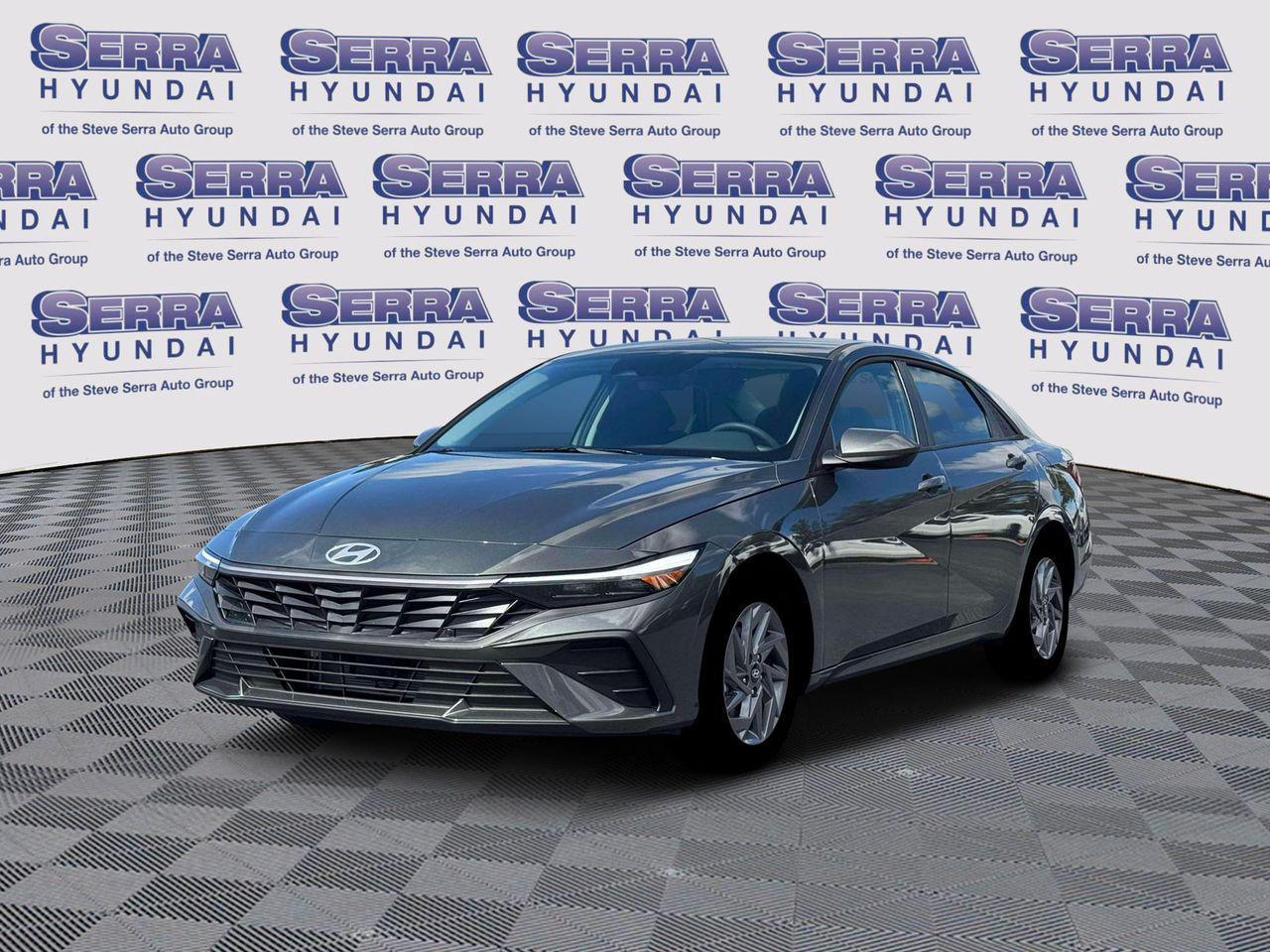 2026 Hyundai Elantra Blue's photo