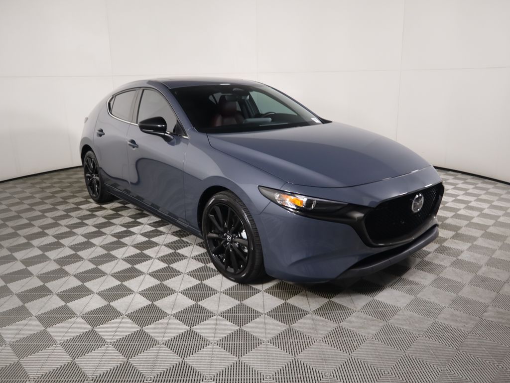 2025 Mazda Mazda3 2.5 s Carbon photo 3