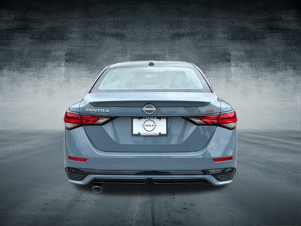 2025 Nissan Sentra SR photo 3