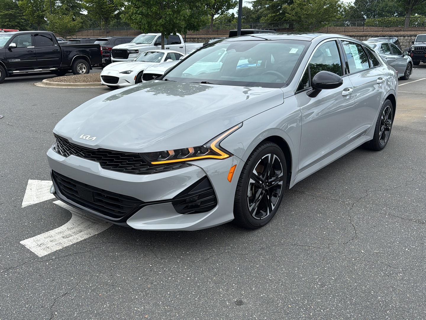2022 Kia K5 GT-Line photo 4
