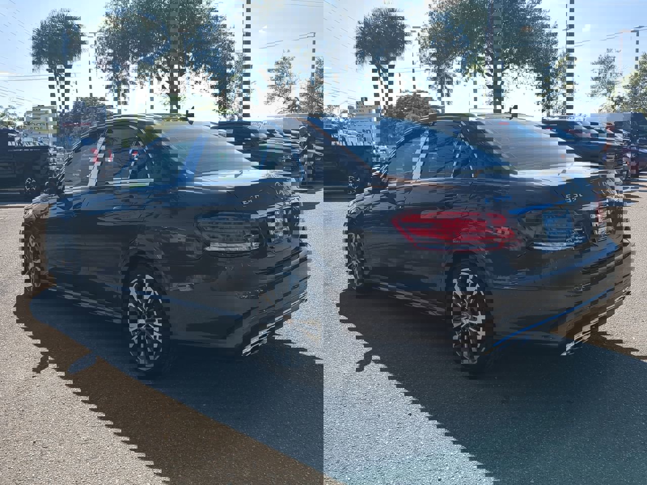 2014 Mercedes Benz E 350 photo 4