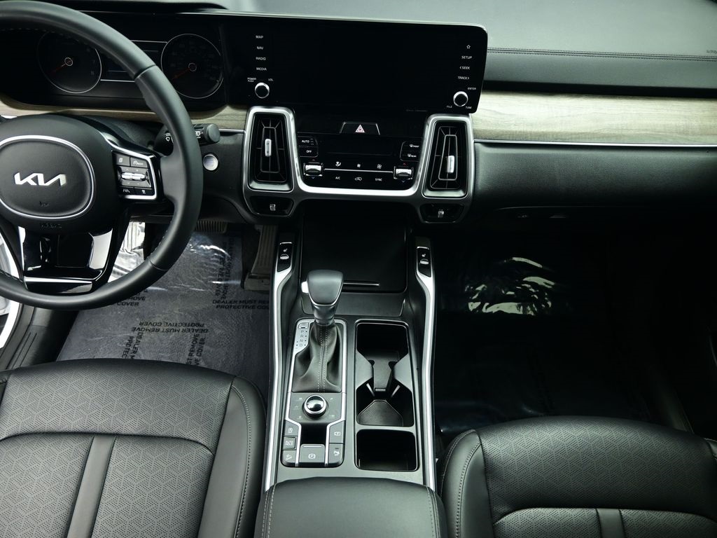 2023 Kia Sorento X-Line EX photo 6