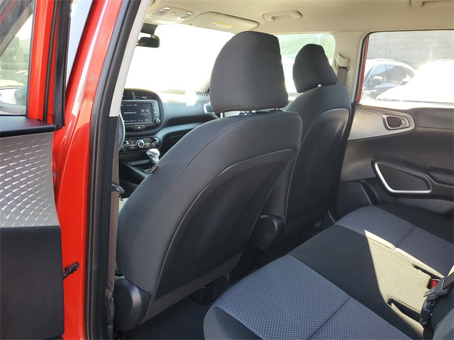 2023 Kia Soul LX photo 11