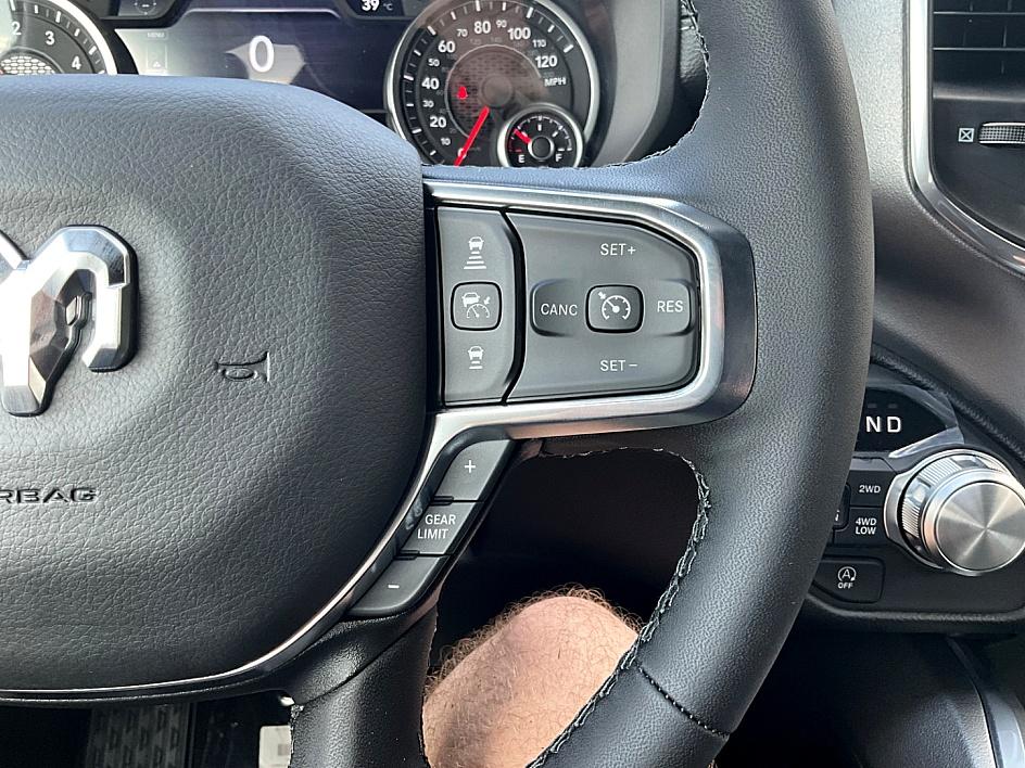 2026 Ram 1500 Laramie photo 20