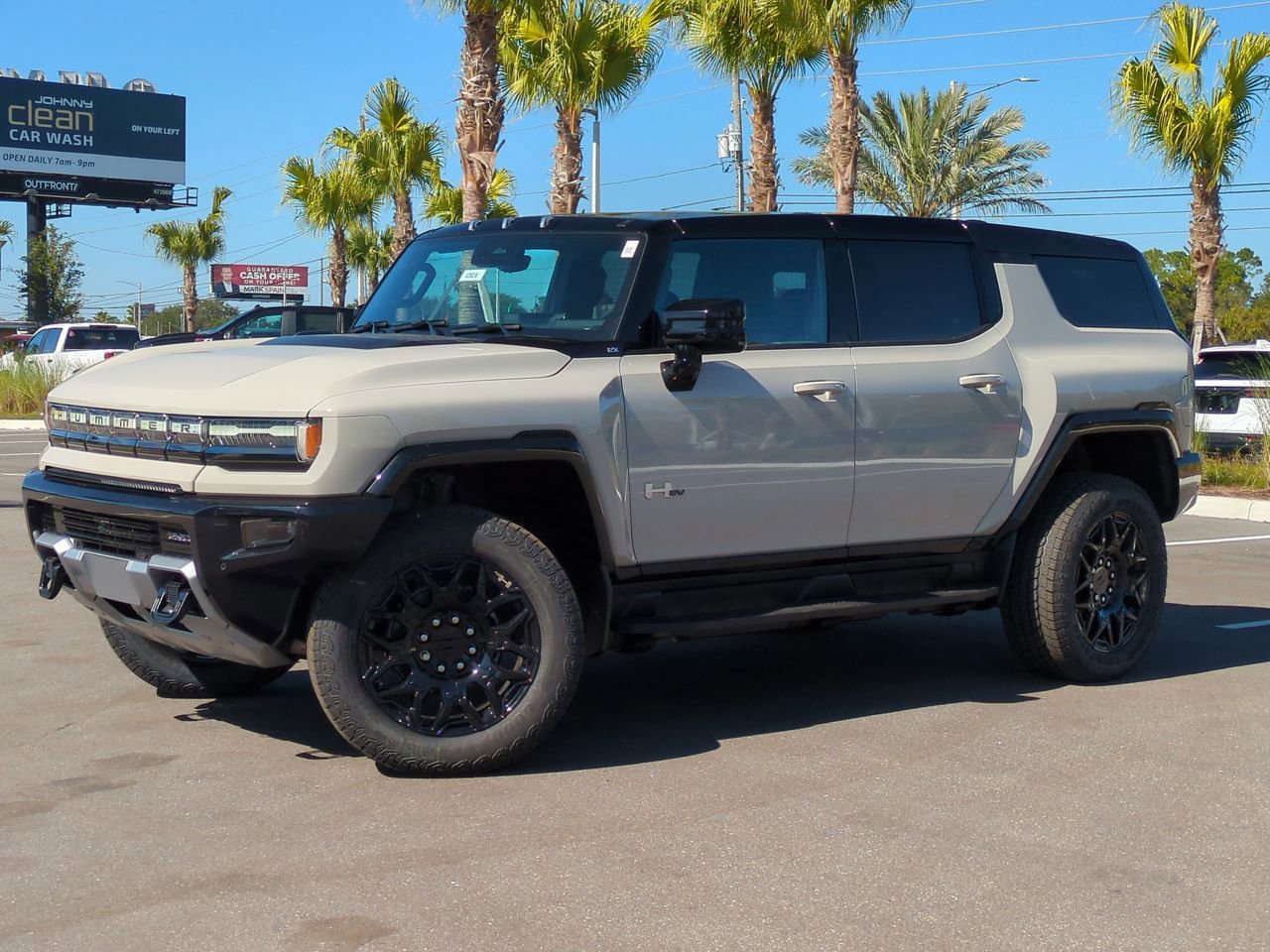 2026 GMC HUMMER EV 2X's photo