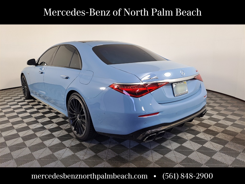 2025 Mercedes Benz S 63 e AMG 4MATIC photo 3