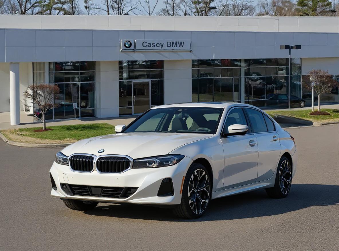 2026 BMW 3 Series 330i's photo