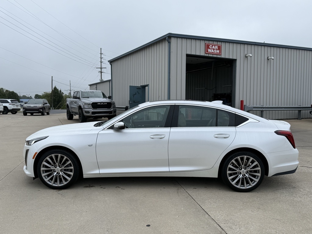 2022 Cadillac CT5 Premium Luxury photo 5