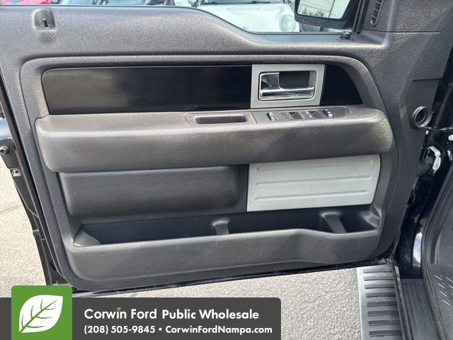 2011 Ford F-150 FX4 photo 16