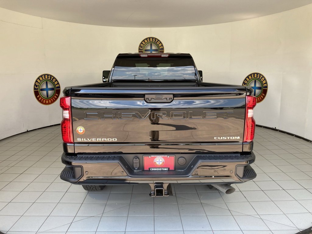 2025 Chevrolet Silverado 2500HD Custom photo 18