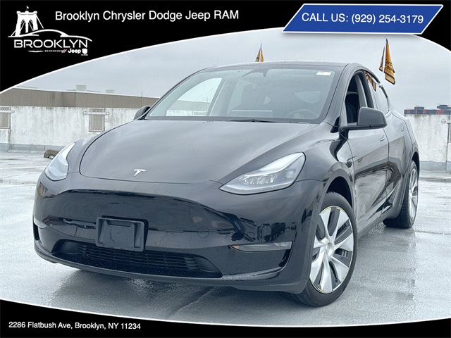 2023 Tesla Model Y Long Range's photo