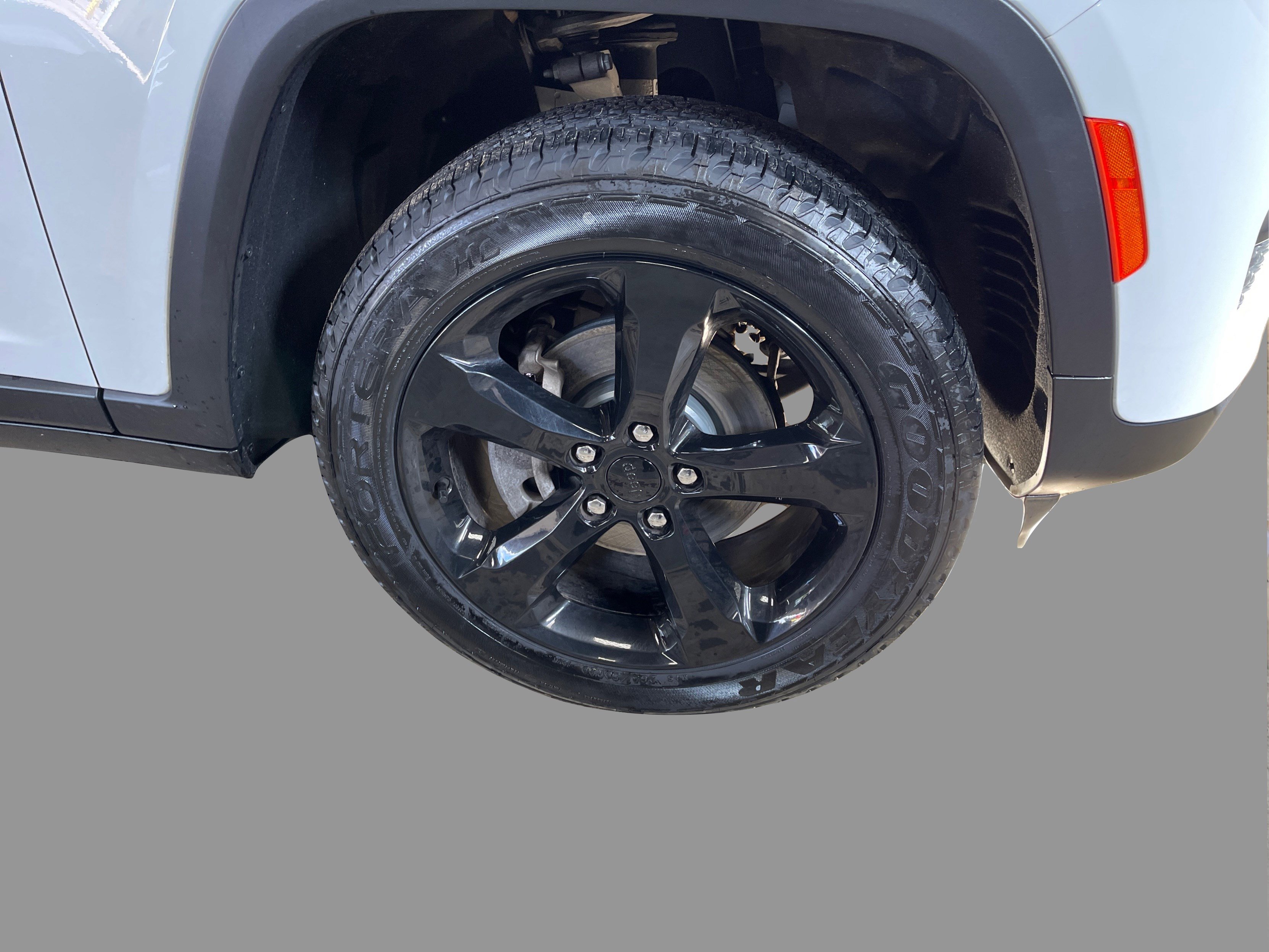 2023 Jeep Grand Cherokee Altitude photo 9