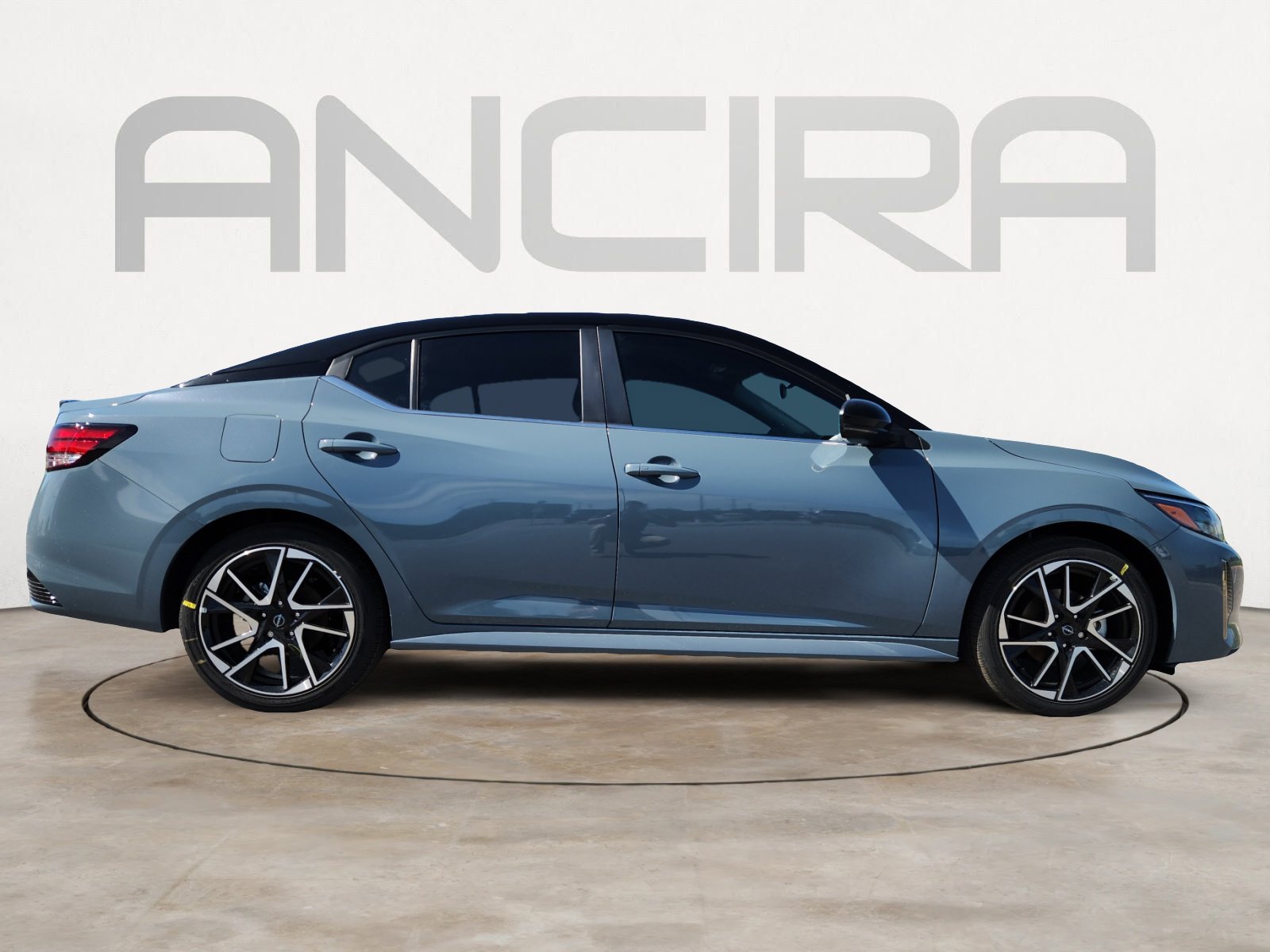2025 Nissan Sentra SR photo 10