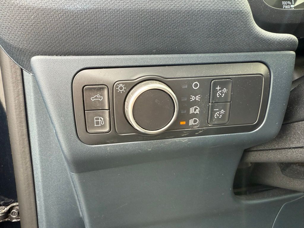 2022 Ford Maverick XLT photo 5