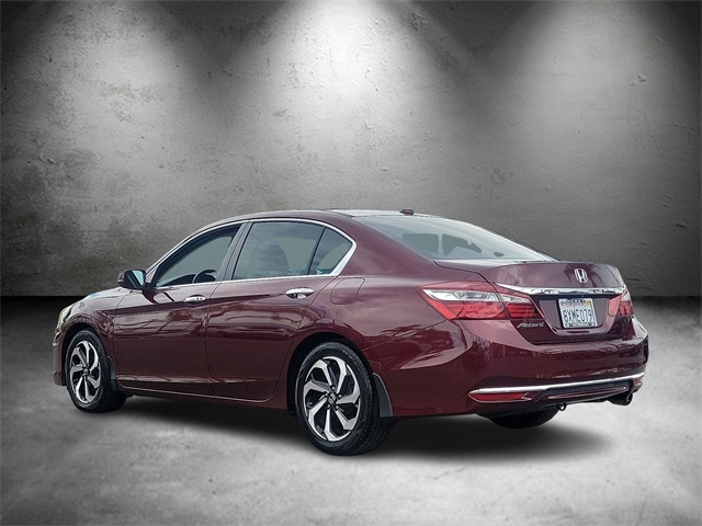 2017 Honda Accord EX-L photo 4