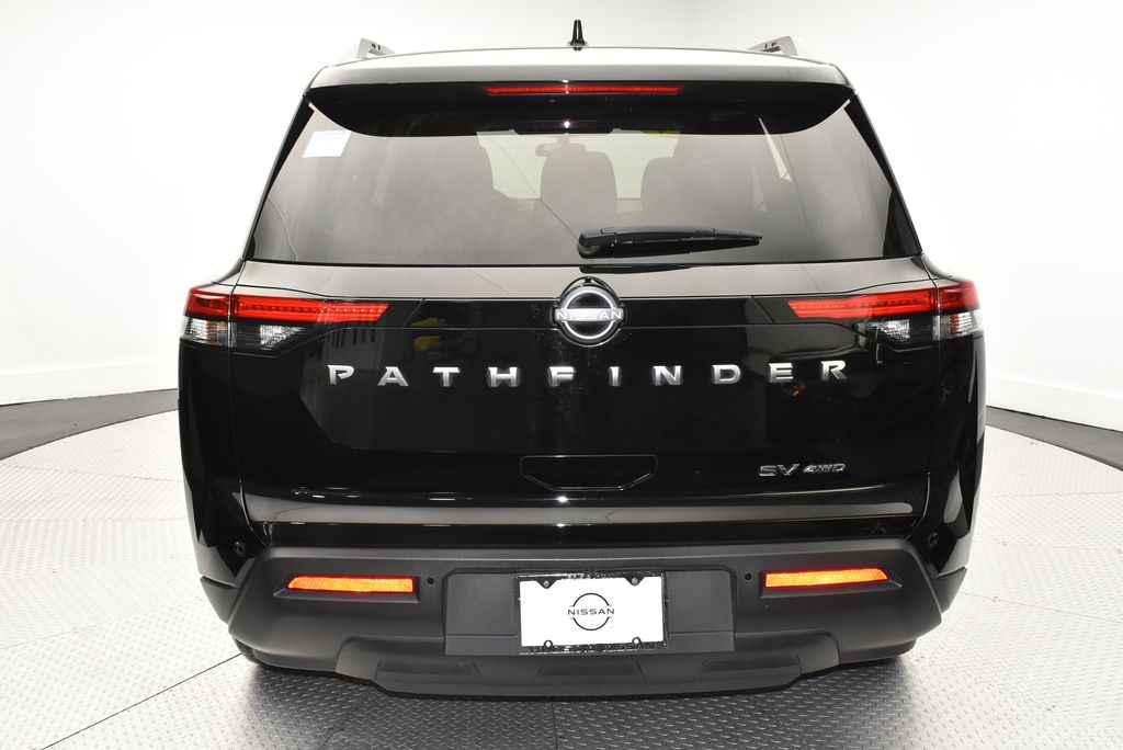 2024 Nissan Pathfinder SV photo 3