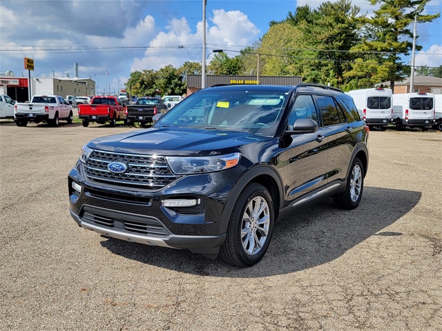 2022 Ford Explorer XLT photo 9