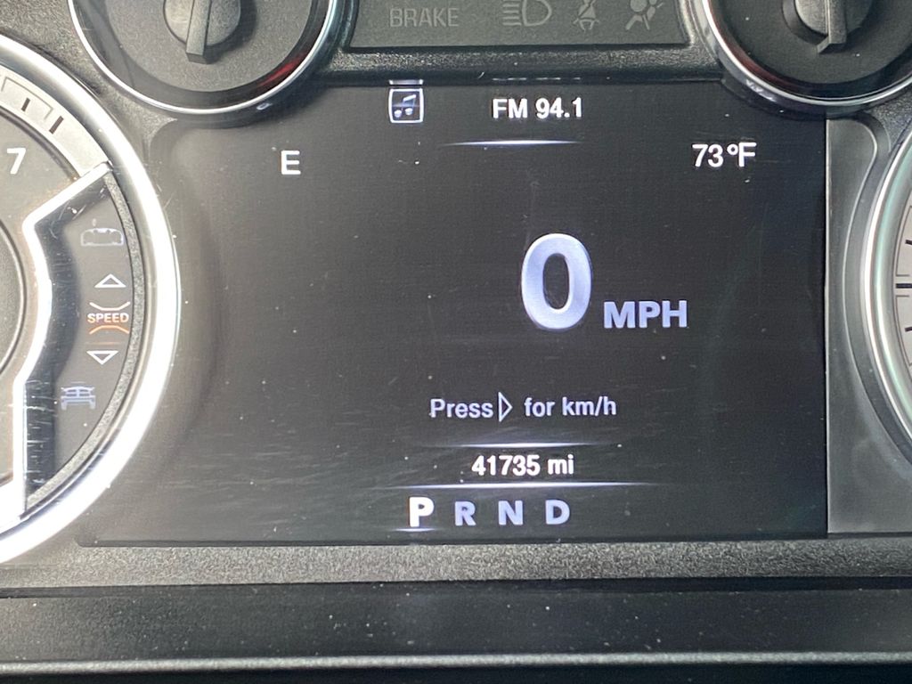 2023 Ram 1500 Classic SLT photo 8