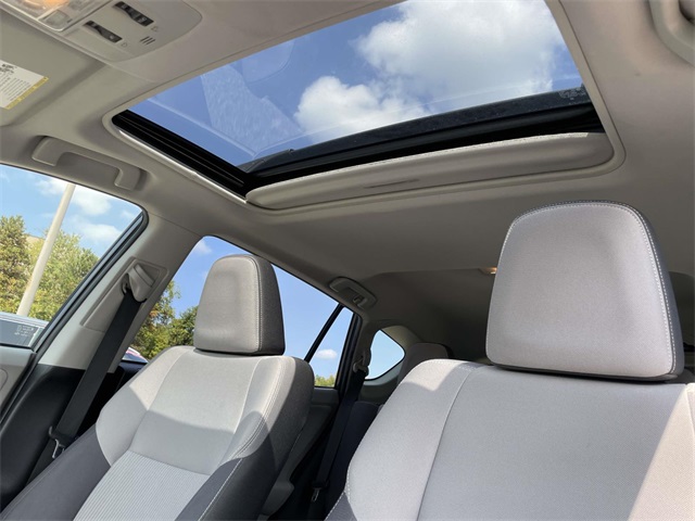 2013 Toyota RAV4 XLE photo 11