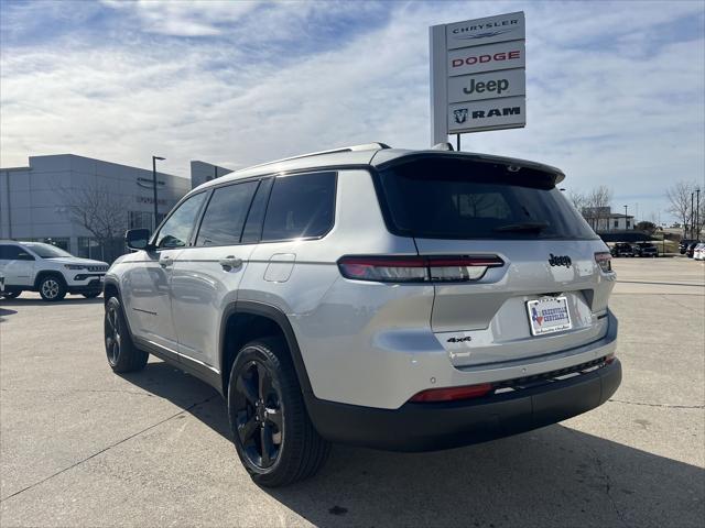 2025 Jeep Grand Cherokee Limited photo 19