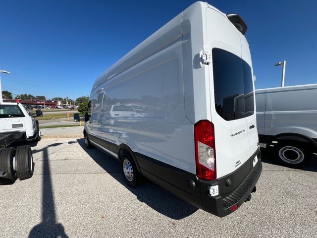 2025 Ford Transit Cargo Van photo 3