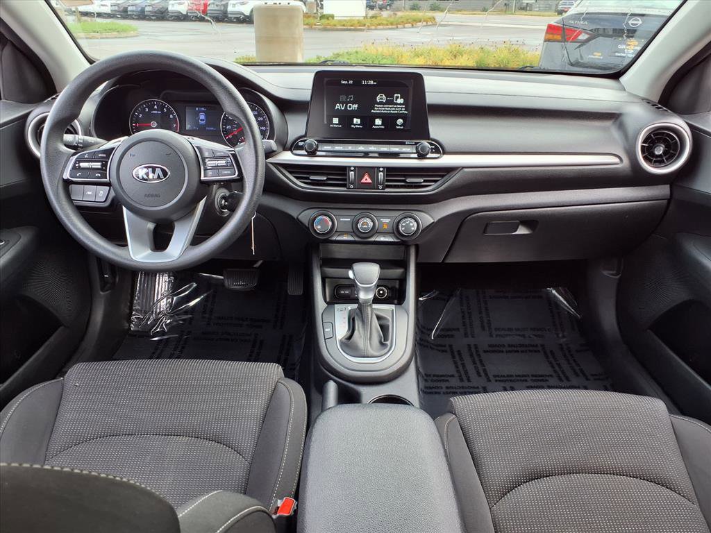 2020 Kia Forte LXS photo 4